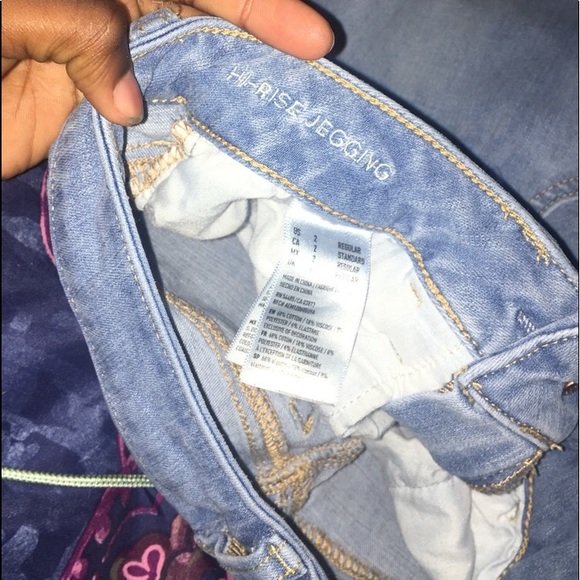 American Eagle High-Rise Jean Jeggings - Picture 4 of 4